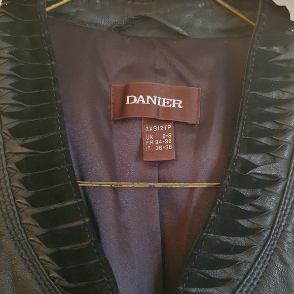 Danier Black Leather Jacket - Picture 5 of 6